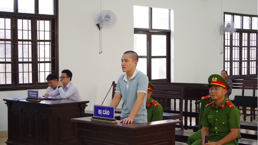 Tài xế điều khiển máy đào đè chết người lĩnh án 17 năm tù giam