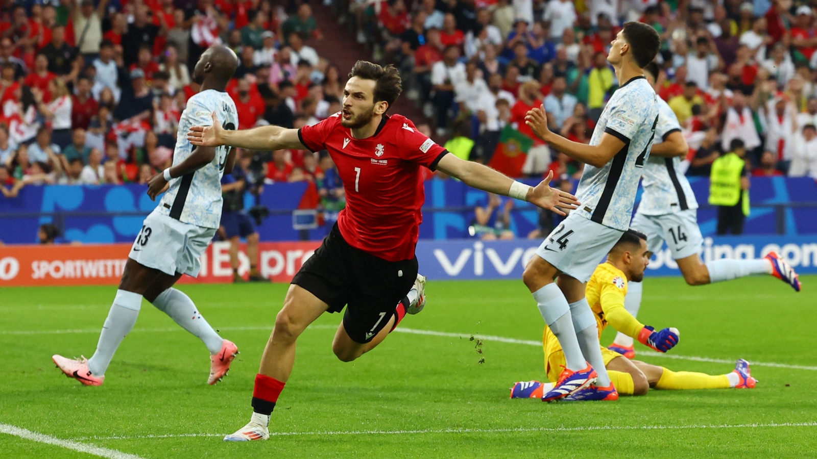 Kết quả EURO 2024: Sao trẻ hoá "tội đồ", Bồ Đào Nha thua sốc Georgia