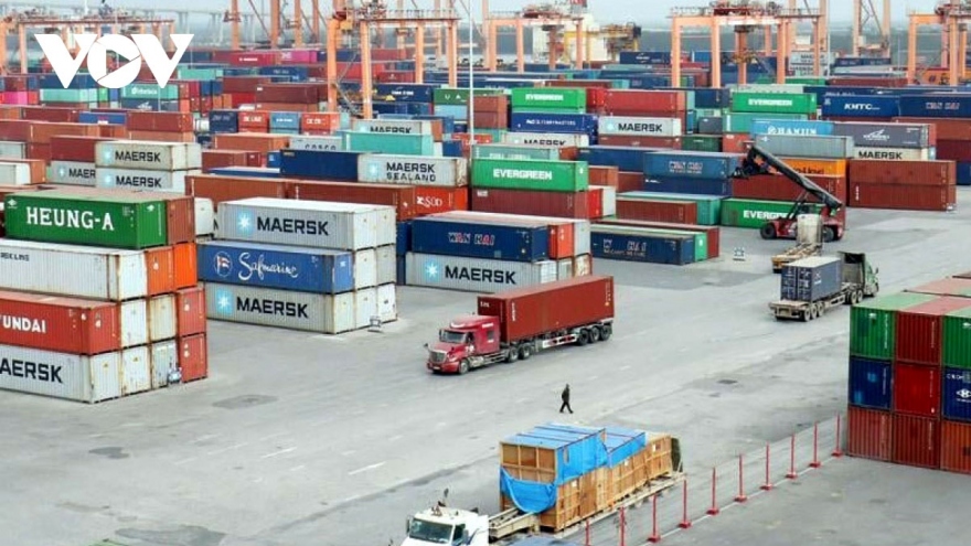 Import surplus returns after 23 months, experts downplay concerns