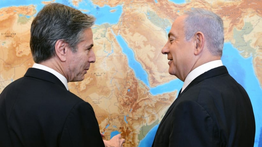 Ngoại trưởng Mỹ đến Trung Đông hối thúc ngừng bắn, Israel vẫn tiến quân