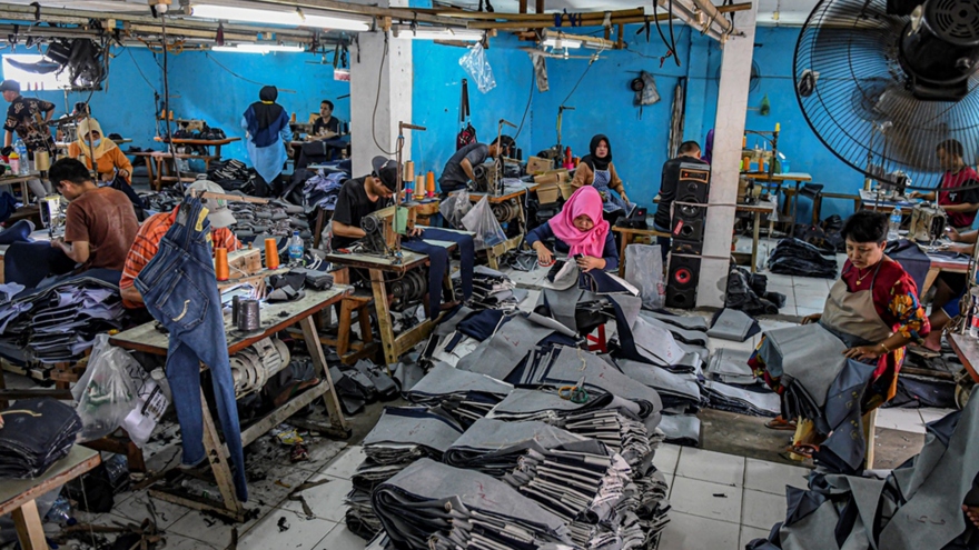 Indonesia áp thuế tự vệ, thuế chống bán phá giá đối với hàng dệt may