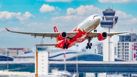 Vietjet increases flights between Nha Trang and Busan