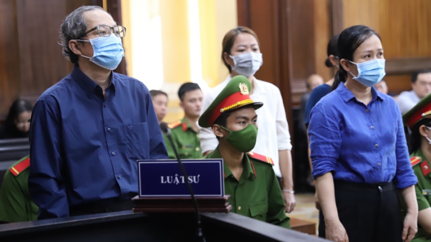 Nguyên Giám đốc Bệnh viện TP Thủ Đức, TP.HCM  lĩnh thêm 11 năm tù