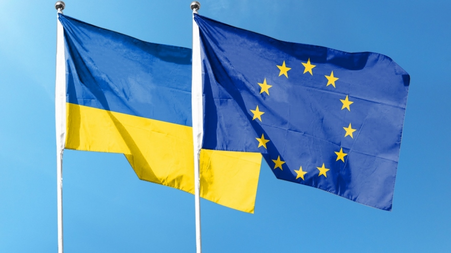 Ukraine và Moldova tiến gần hơn tới mục tiêu gia nhập EU