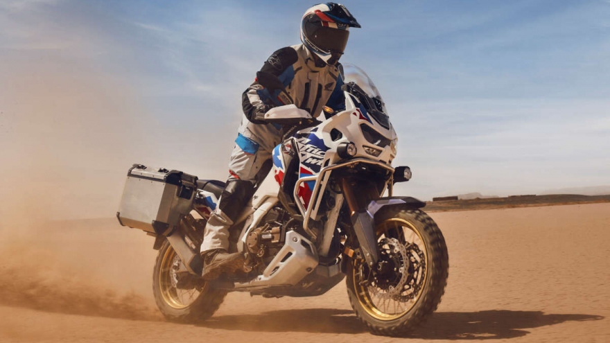 Honda CRF1100L Africa Twin Adventure Sports ES có mặt tại Malaysia, giá gần 650 triệu