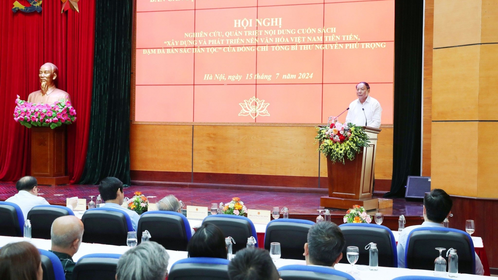Lan tỏa nội dung cuốn sách của Tổng Bí thư Nguyễn Phú Trọng về văn hóa Việt Nam