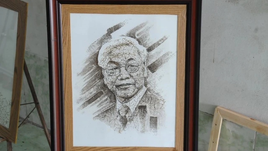 Nghệ nhân miền Tây khắc họa chân dung Tổng Bí thư Nguyễn Phú Trọng để tưởng nhớ