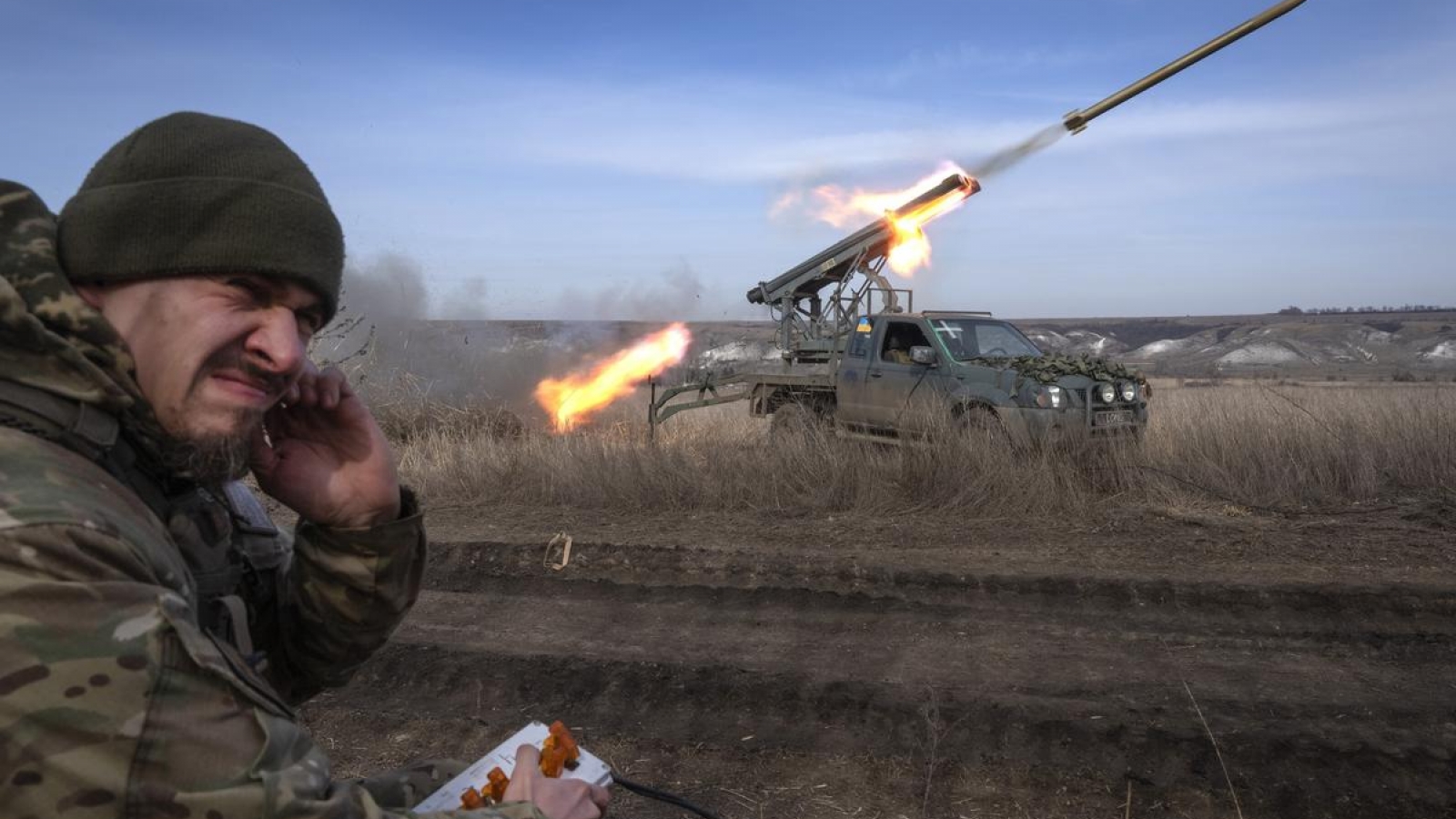 Toàn cảnh quốc tế sáng 24/1: Nga dội "bão lửa" liên hoàn tấn công Ukraine ở Kursk