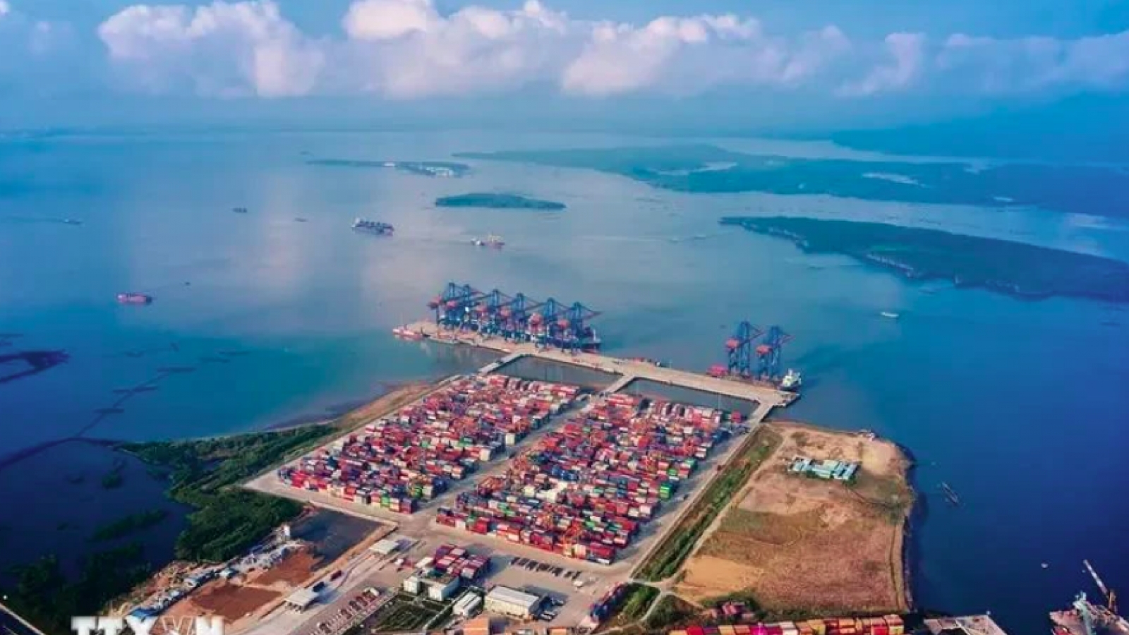 Minister asks for FIATA’s support in dealing with increased shipping freights
