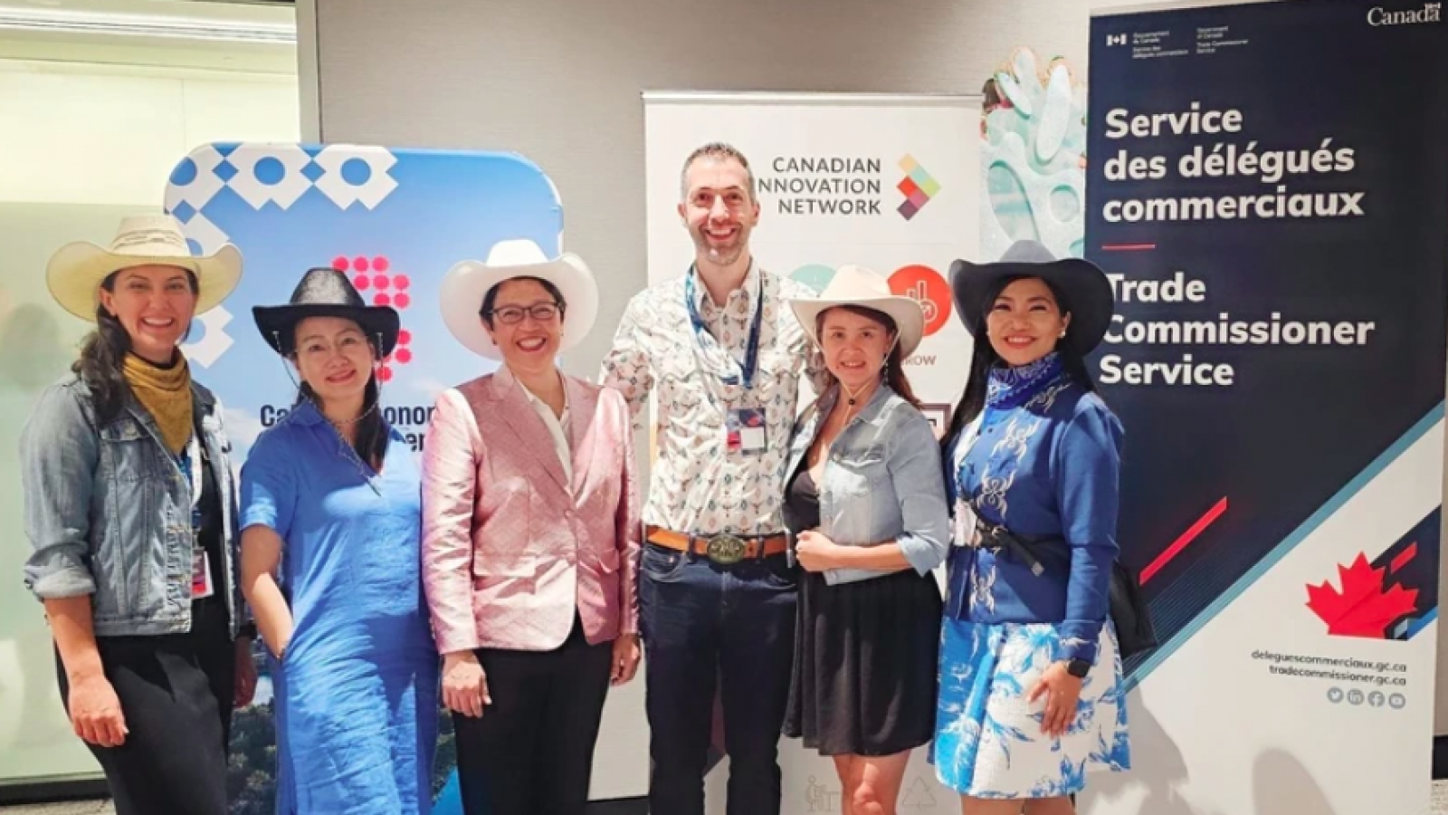 Vietnam introduces agricultural strengths in Canada’s Alberta province