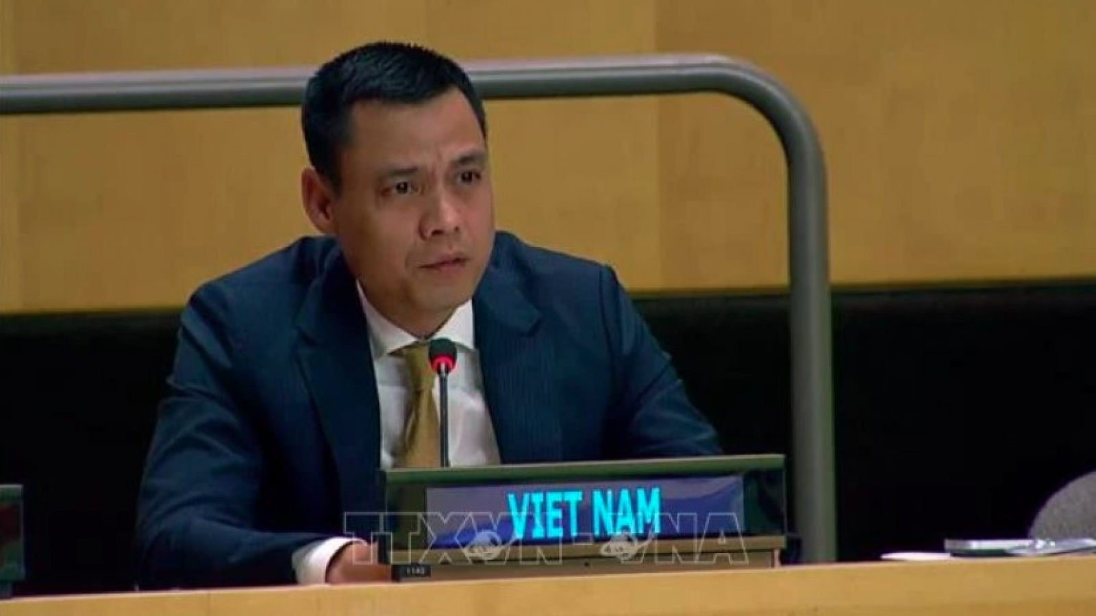 Vietnam lauds Laos’ approach to sustainable development