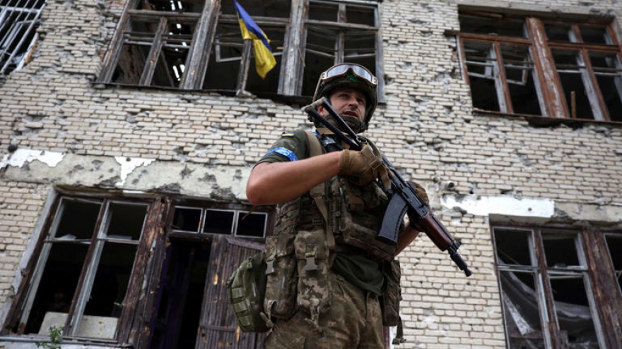 Ukraine rút khỏi làng chiến lược Urozhaine ở Donetsk