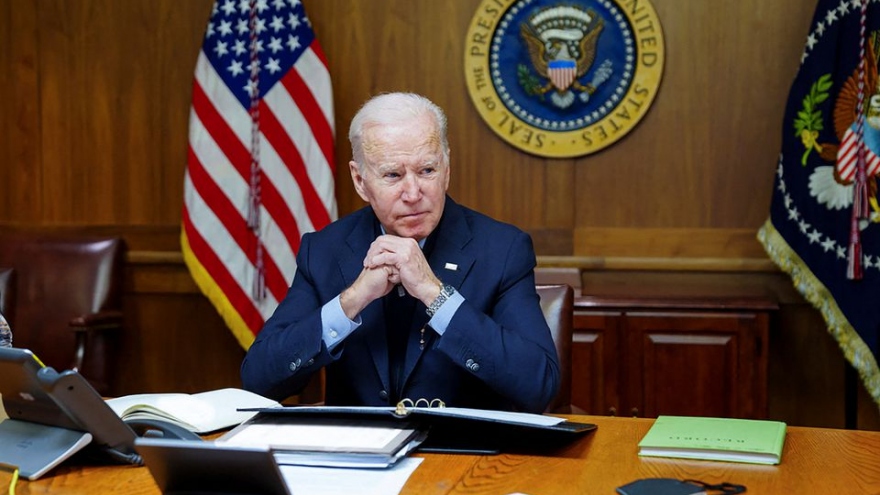 Tổng thống Mỹ Joe Biden điện đàm với với tân Thủ tướng Anh Keir Starmer