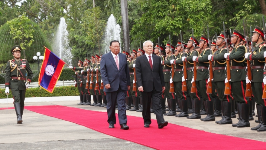 Laos and Cambodia laud Vietnamese Party leader’s contributions to fostering relations