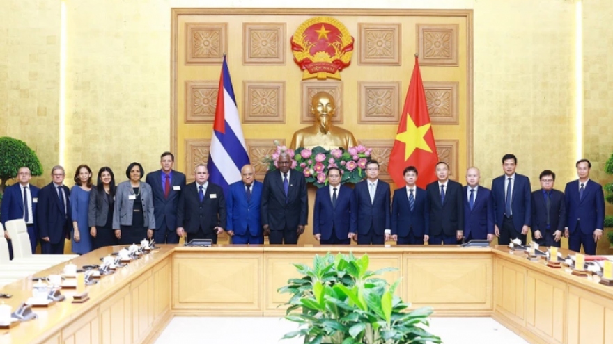 Vietnamese PM welcomes parliamentary leader of Cuba