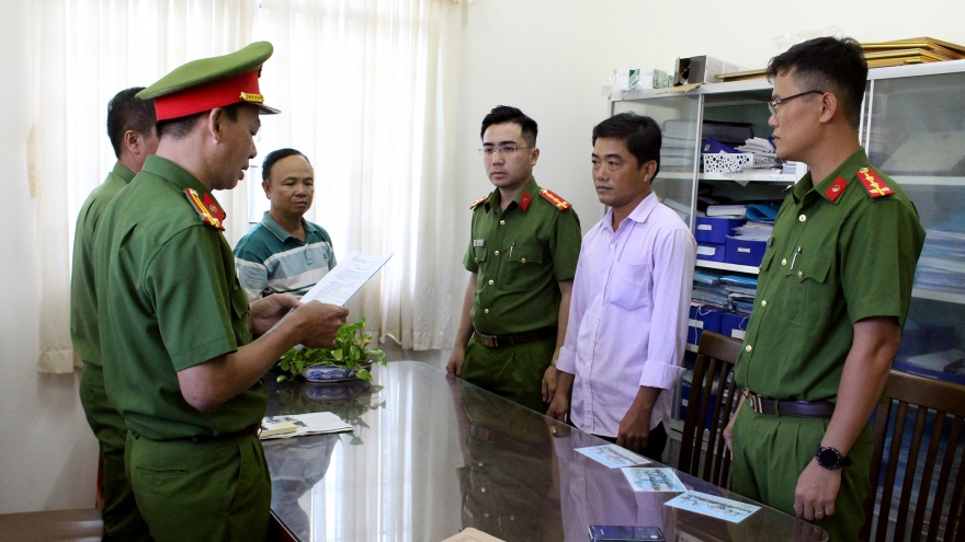 Bắt kế toán Liên đoàn Lao động ở Trà Vinh tham ô tiền tỷ