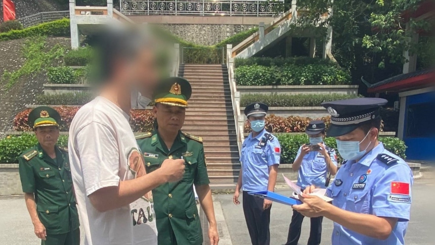 Bắt giữ đối tượng người nước ngoài trốn truy nã tại Đà Nẵng