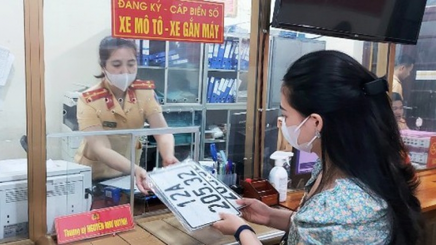 Các trường hợp phải đổi chứng nhận đăng ký xe và biển số xe