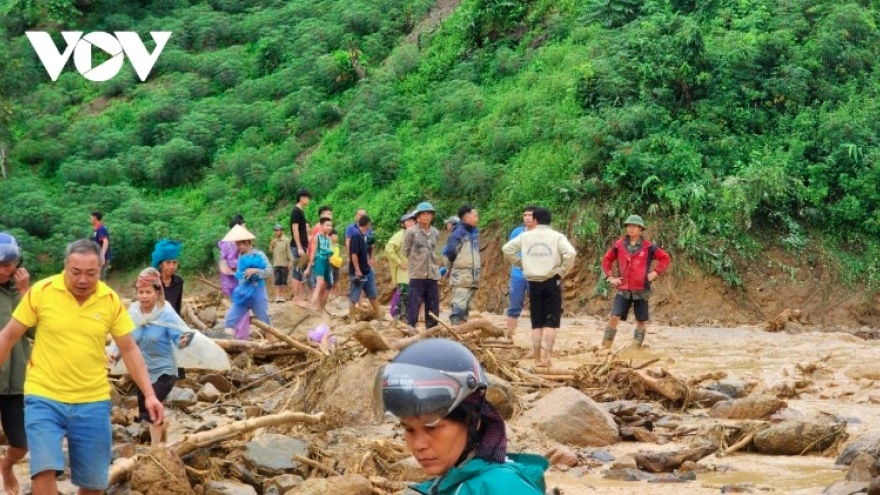16 reported dead and missing as flash floods hit northern localities of Vietnam