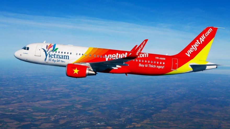 63 airlines operate nearly 160 international routes to/from Vietnam