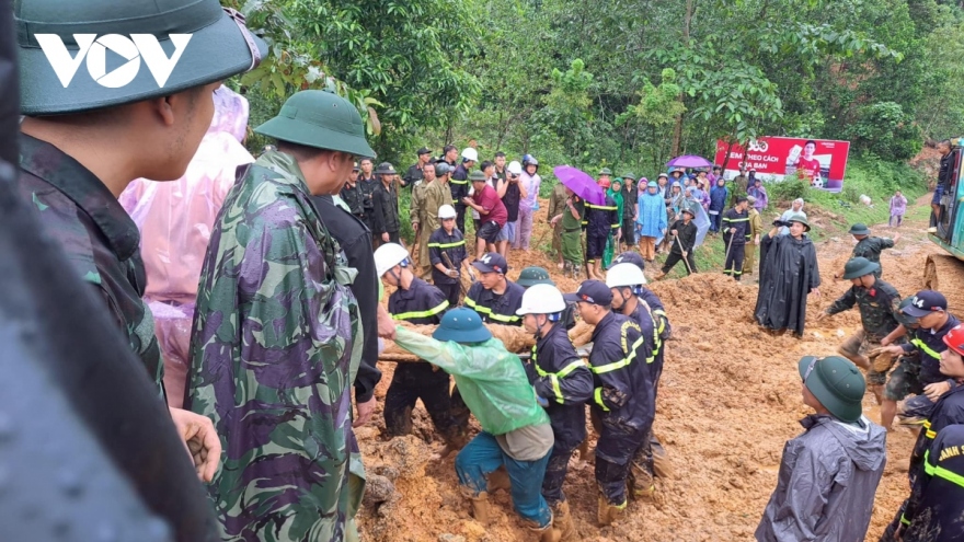 Thirteen killed in Ha Giang landslide