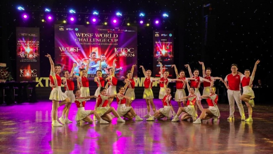 University team win silver at international DanceSport competition