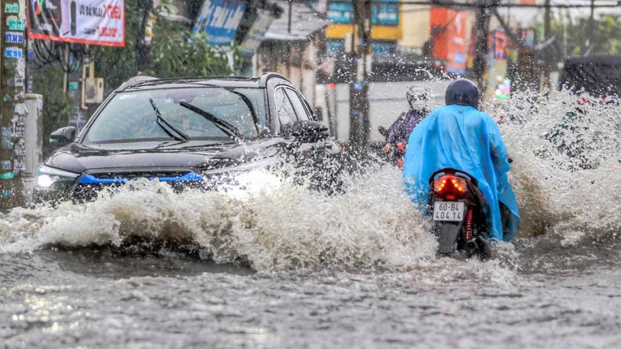 Thời tiết ngày 20/7: Mưa lớn vẫn tiếp diễn ở các khu vực trên cả nước