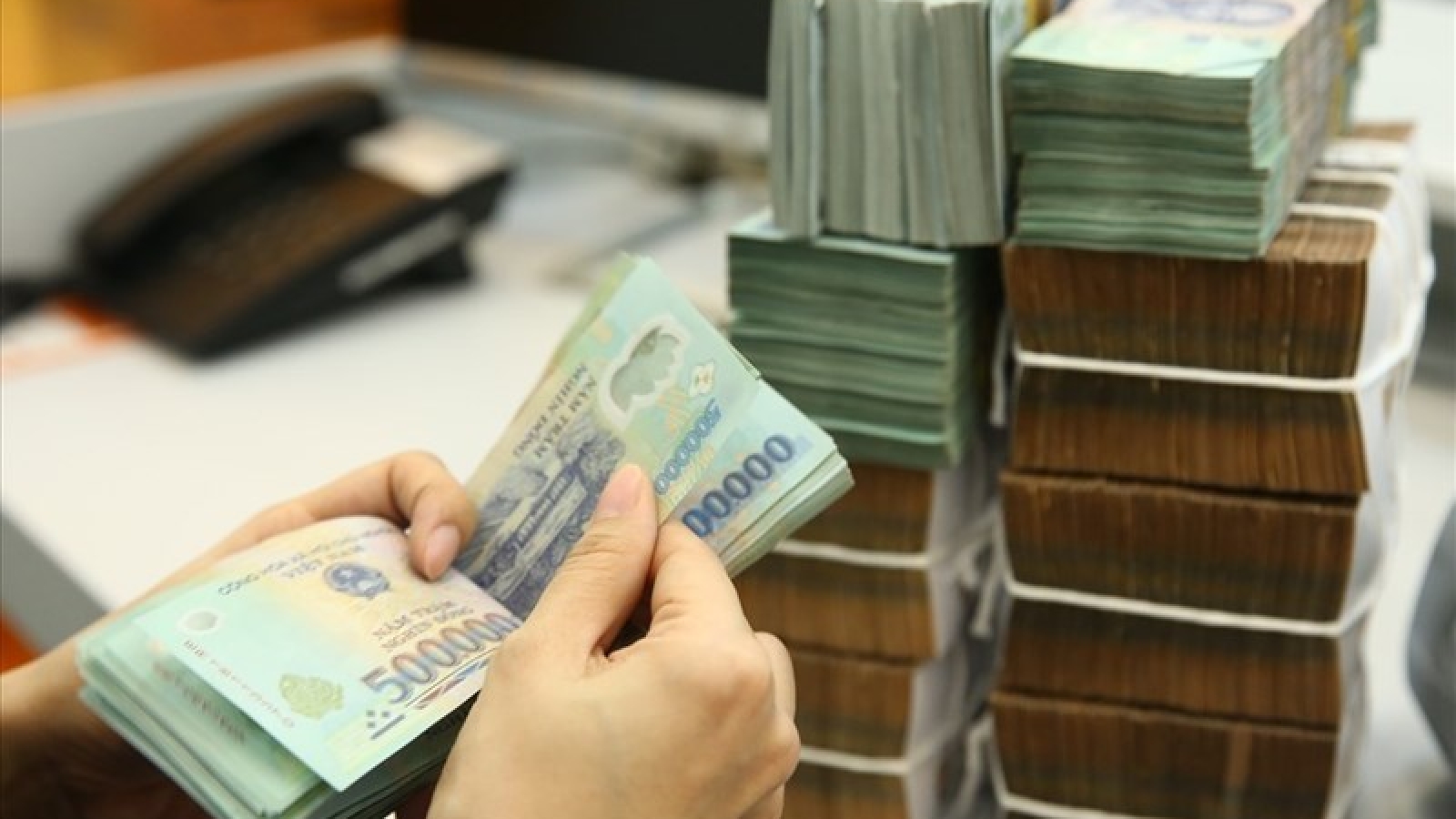 Sắp hết hạn khai thuế, hộ kinh doanh nộp chậm bị phạt bao nhiêu tiền?