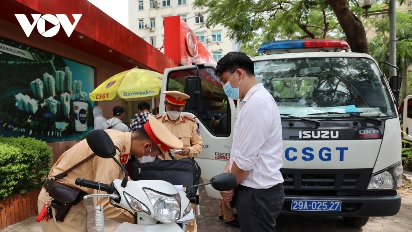 Vi phạm giao thông trước 1/1/2025 nộp phạt theo Luật cũ hay mới?