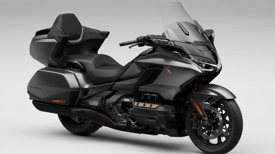 Honda Gold Wing Tour 2024 ra mắt, giá tăng hơn 10 triệu đồng