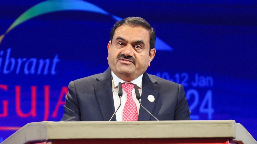 Tỷ phú Gautam Adani trở lại vị trí người giàu nhất Ấn Độ