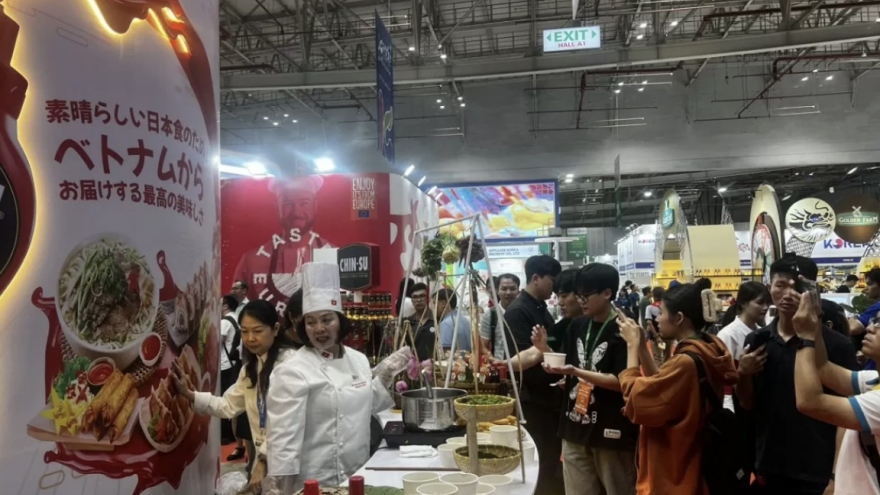 Over 900 businesses attend Vietfood & Beverage - Propack Vietnam 2024