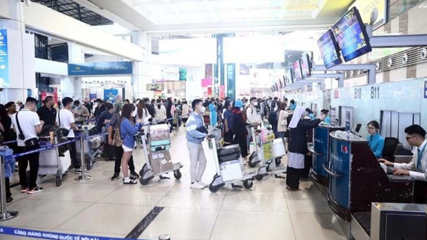 Passenger traffic at Noi Bai airport projected to rise 11% during National Day holiday