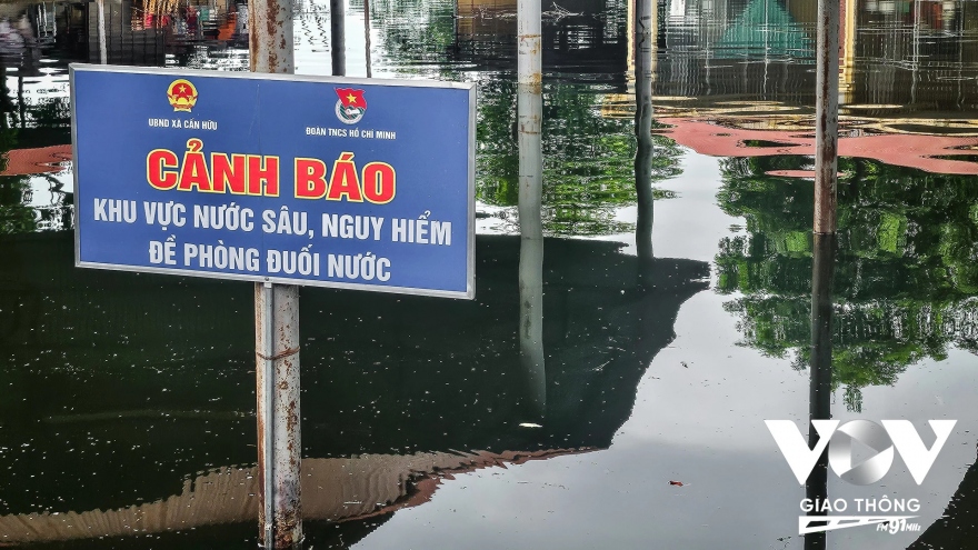 Chống ngập, đừng chỉ loay hoay với giải pháp công trình