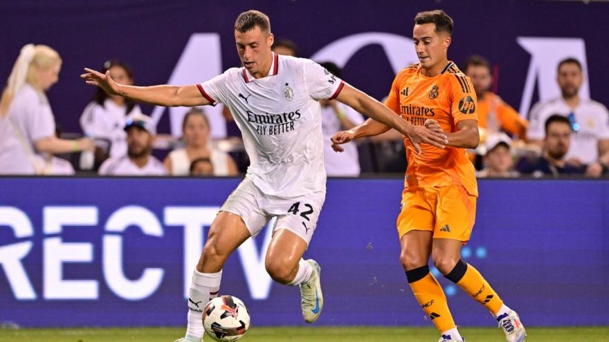 Kết quả bóng đá hôm nay 1/8: Real Madrid gục ngã trước AC Milan