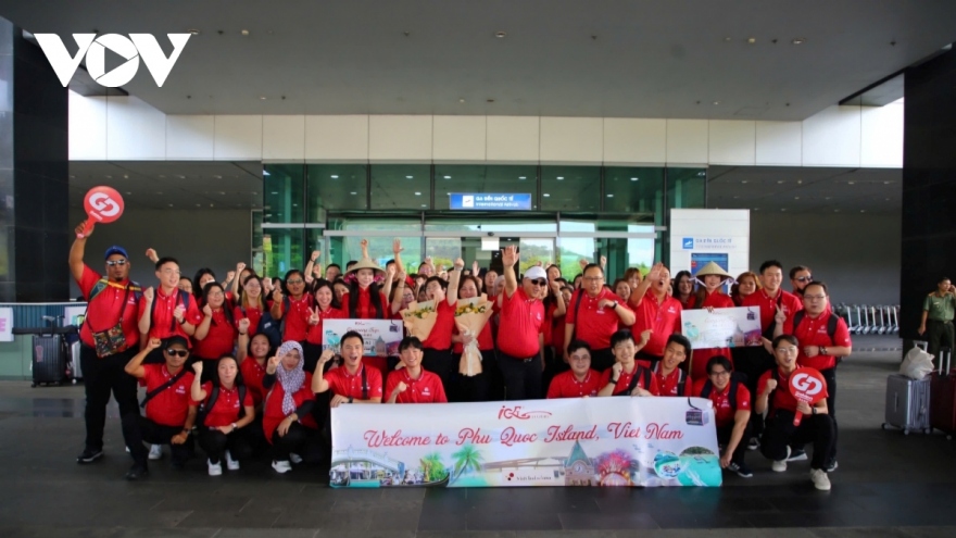 Malaysian travel agents conduct fact-finding tour of Phu Quoc