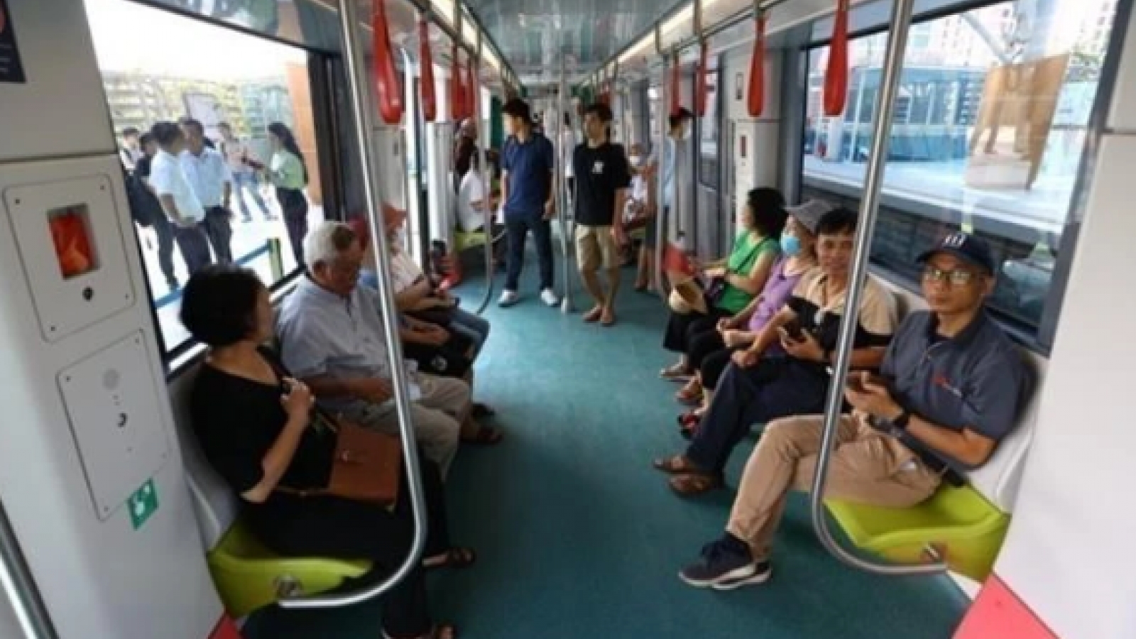 Hanoi speeds up process to 'green' public transport