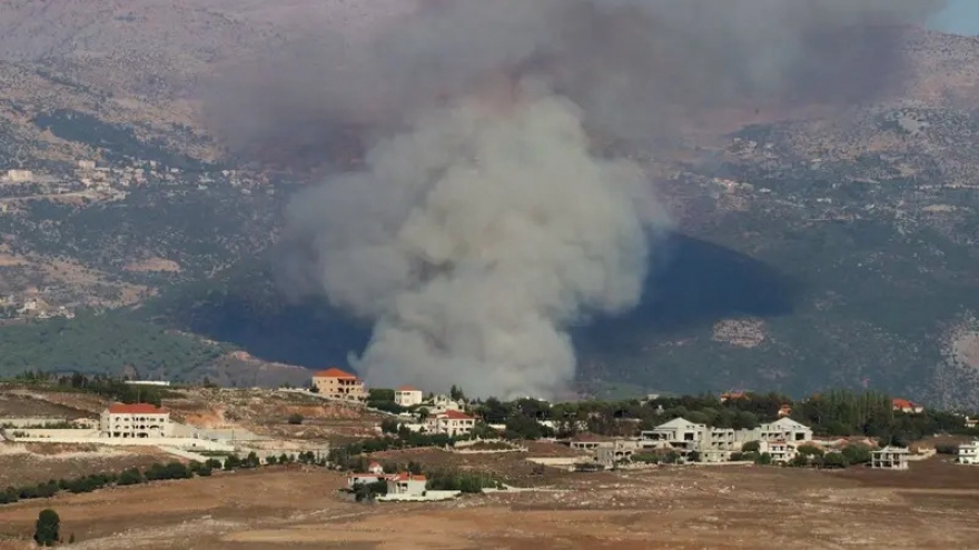 Israel liên tục không kích vào miền Nam Lebanon