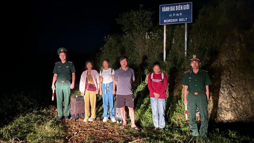 Two Vietnamese men arrested for organising illegal exits for Myanmar citizens