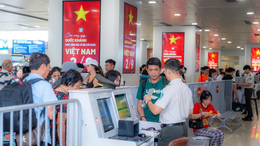 Hơn 2.700 chuyến bay trong dịp nghỉ lễ 2/9