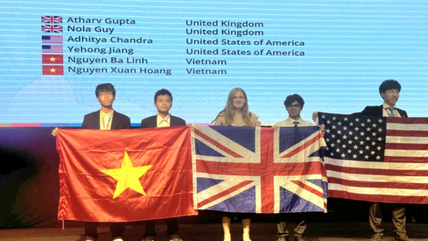 All local students win prizes at International Olympiad on Astronomy and Astrophysics