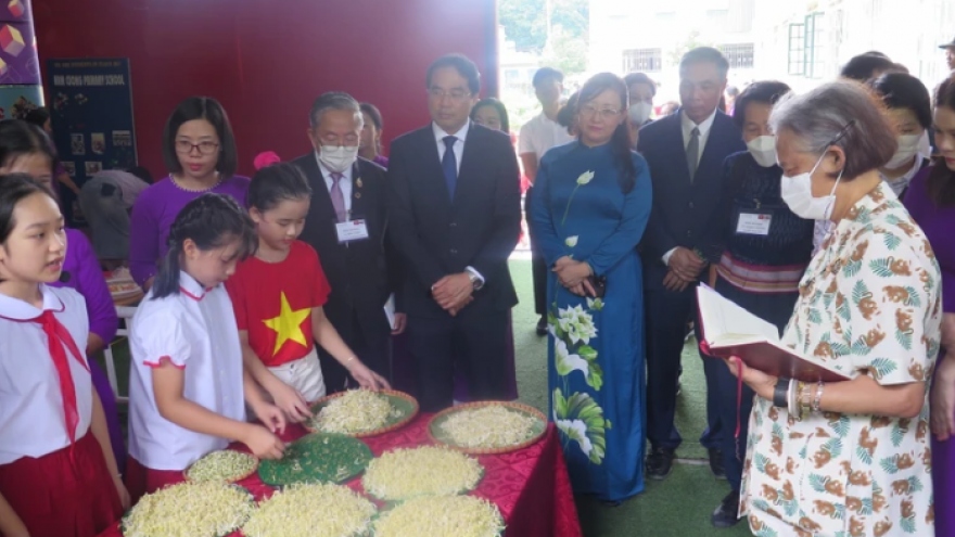 Thai Princess pays working visit to Lao Cai province