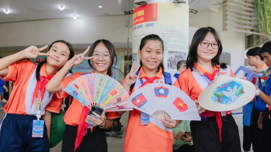 Vietnam-Laos-Cambodia youth festival attracts nearly 200 students