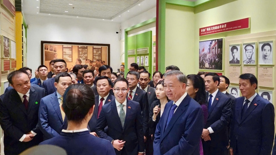 Vietnamese Party leader’s visit grabs Chinese headlines