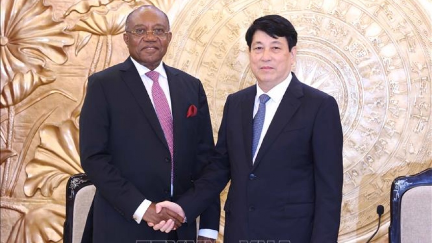 Thường trực Ban Bí thư tiếp Đoàn Đảng Phong trào Nhân dân Giải phóng Angola