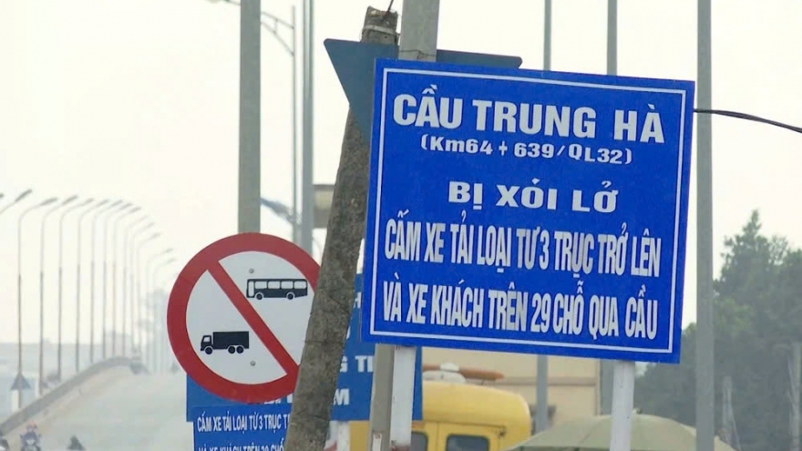 Phú Thọ: Cầu Trung Hà mở trở lại, cho phép ô tô dưới 7 chỗ lưu thông