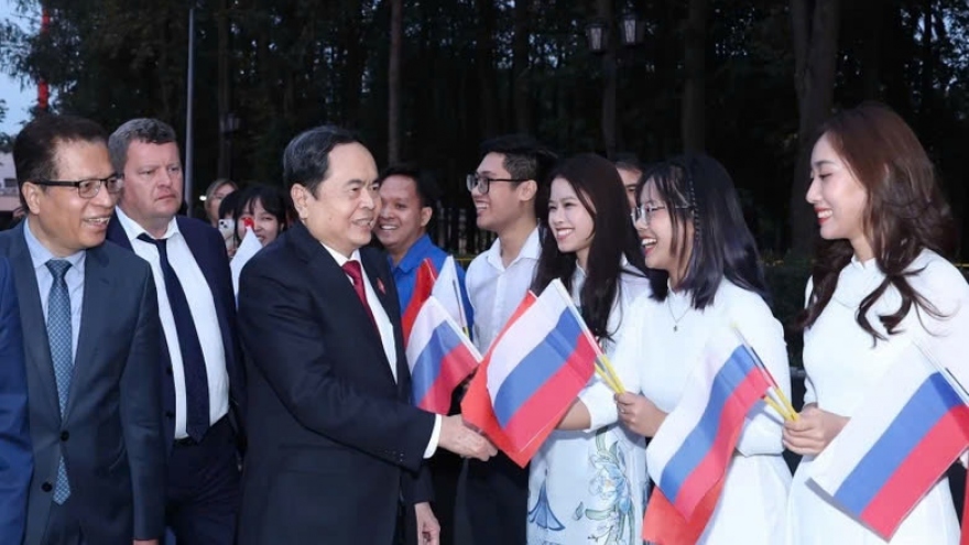 Top Vietnamese legislator ends Russia visit