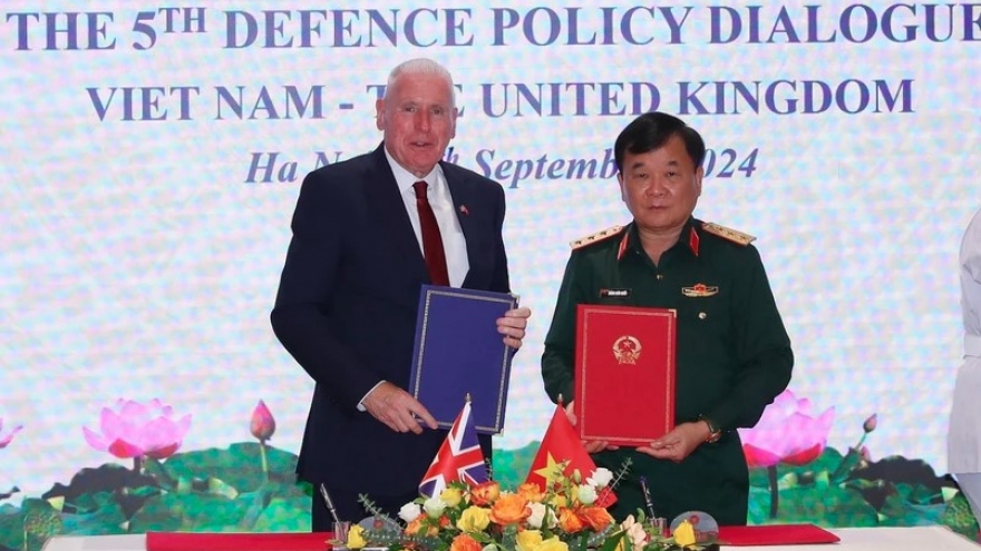 Vietnam, UK convene 5th defence policy dialogue