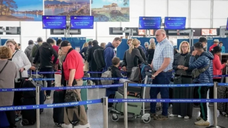 Sharp increase in number of int’l passengers refused entry at airports