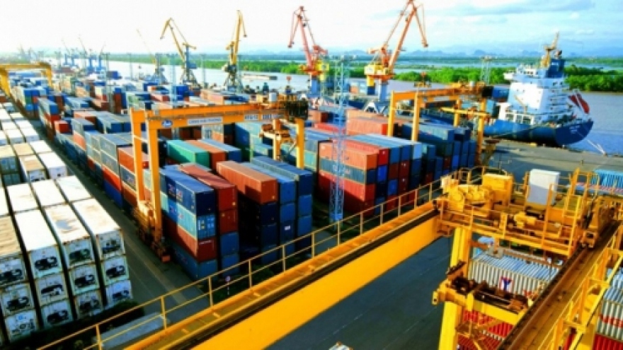 Vietnam racks up trade deficit of US$5.6 billion with ASEAN